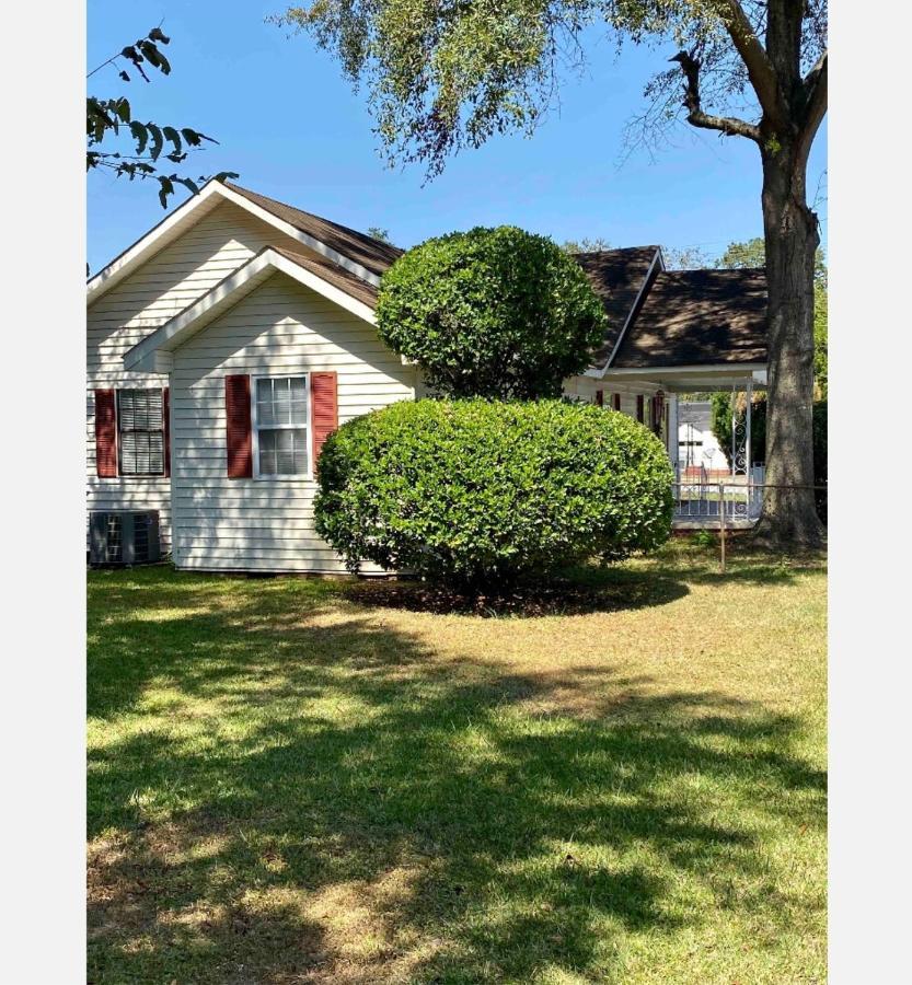 Villa A Cozy Spot On Montague Charleston Exterior foto